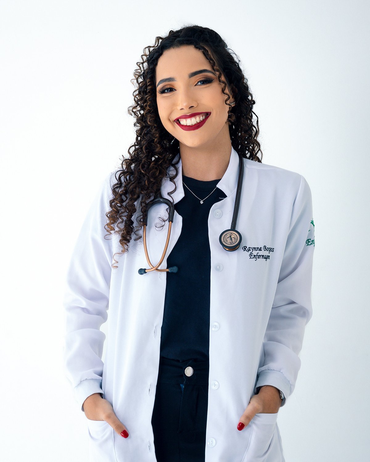 Retrato de corpo inteiro, ensaio de Rayane em Goiânia