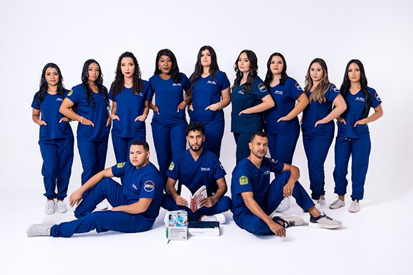 Família acompanhando a cerimônia, Unifan, Goiânia